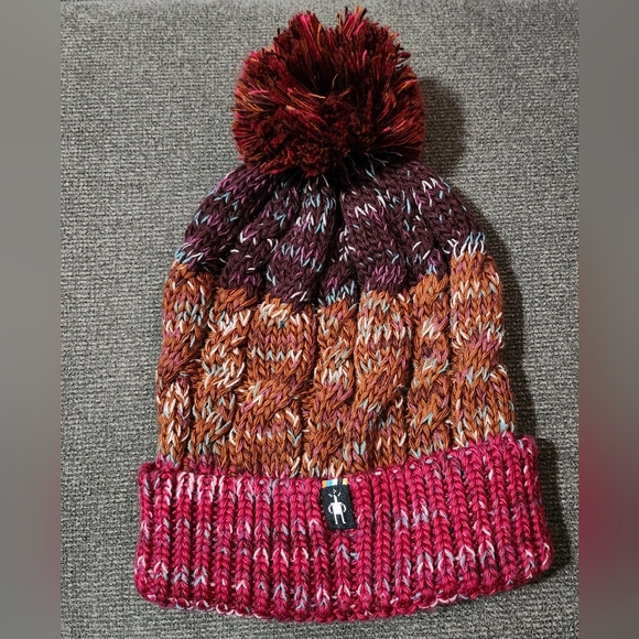 Smartwool Accessories - Smartwool Isto Retro Wool Blend Beanie Hat Monument Orange.